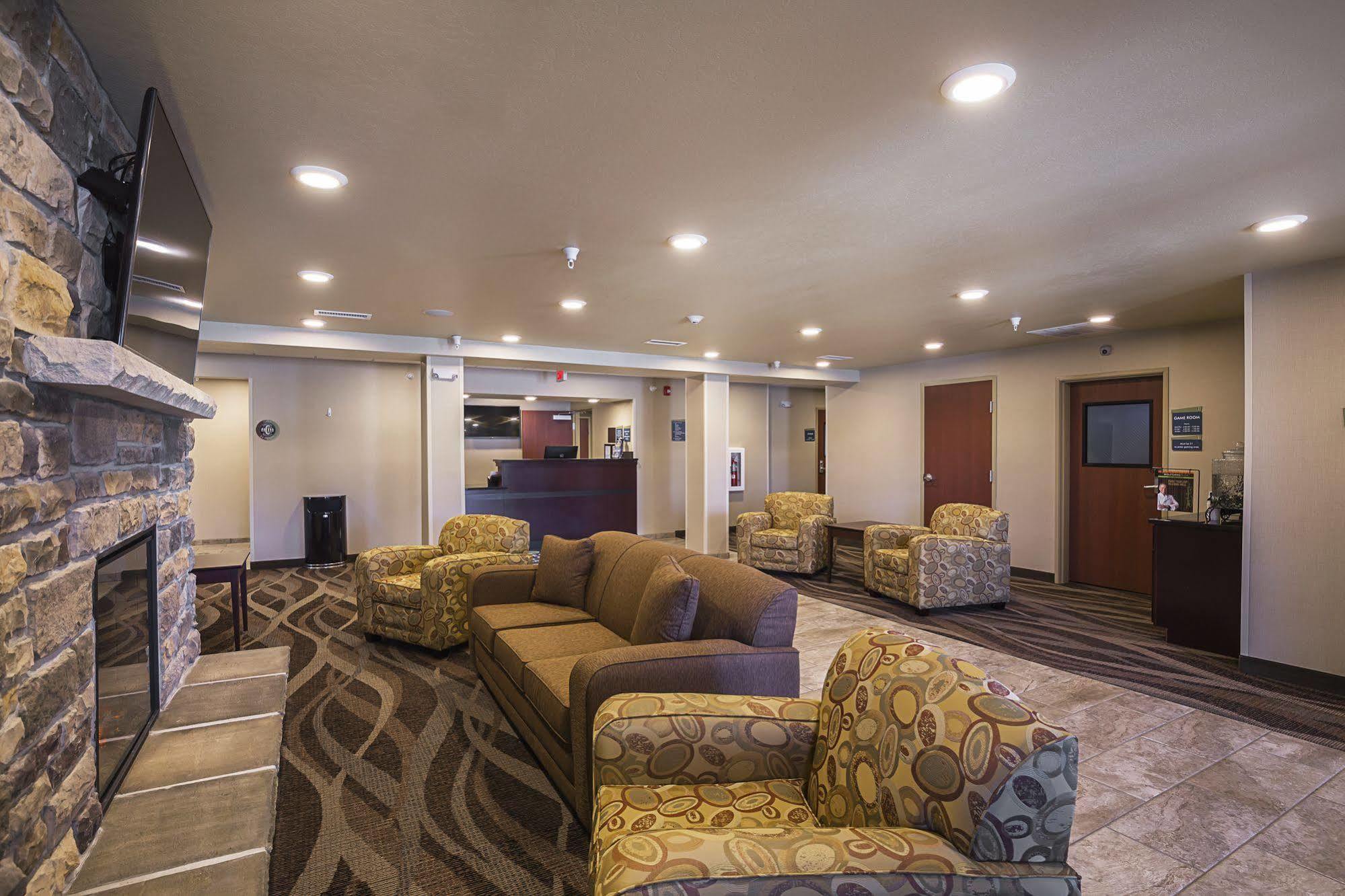 Cobblestone Inn & Suites - Lakin Ngoại thất bức ảnh