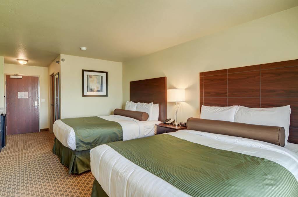 Cobblestone Inn & Suites - Lakin Ngoại thất bức ảnh