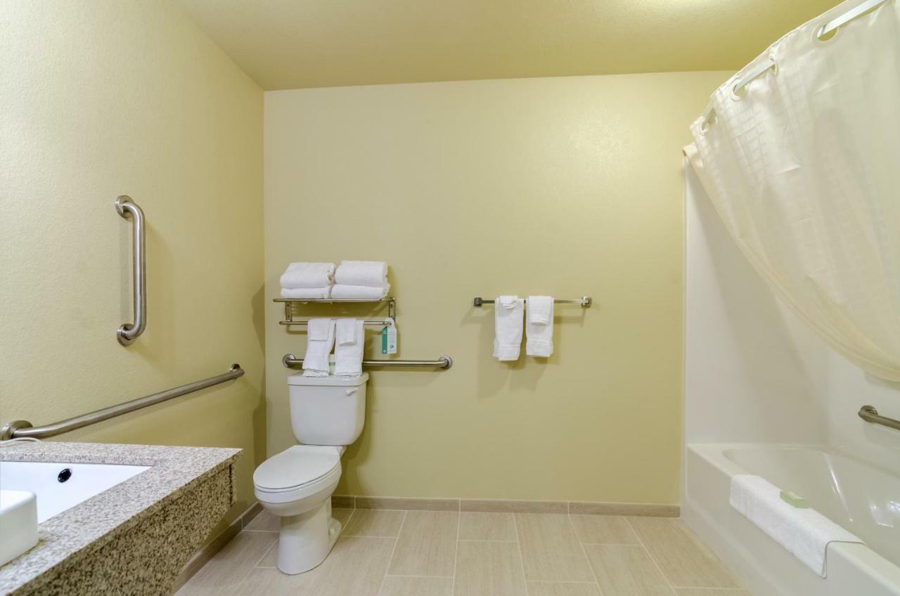 Cobblestone Inn & Suites - Lakin Ngoại thất bức ảnh